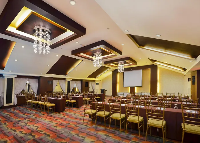 In Luxury hotels Best Western La Corona Manila